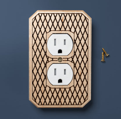 Tudor Diamond Lattice Pattern Wood Outlet Plate