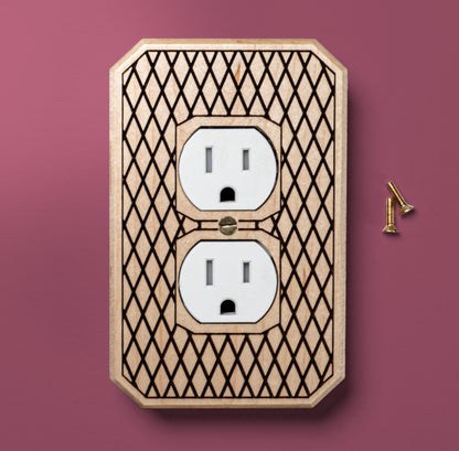 Tudor Diamond Lattice Pattern Wood Outlet Plate